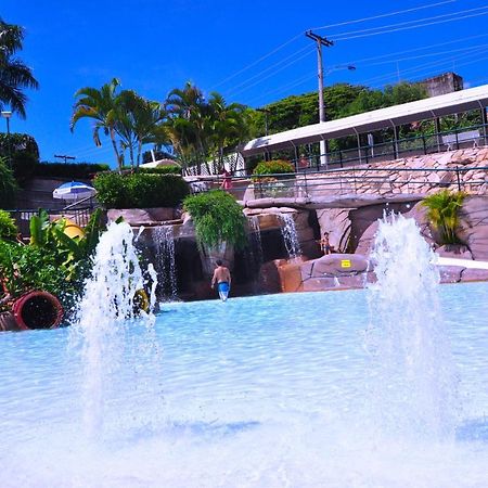 Diroma Resort Com Um Dia No Acqua Park Caldas Novas Exterior photo