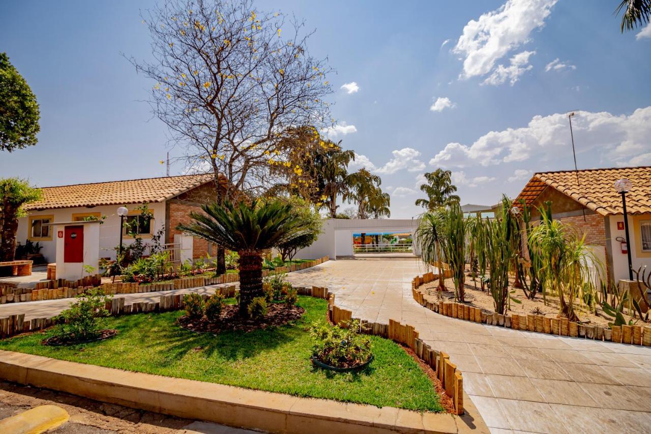 Diroma Resort Com Um Dia No Acqua Park Caldas Novas Exterior photo