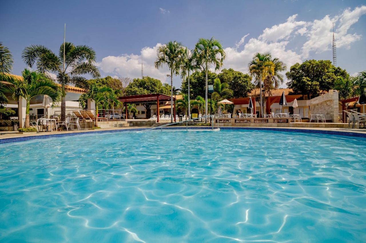 Diroma Resort Com Um Dia No Acqua Park Caldas Novas Exterior photo