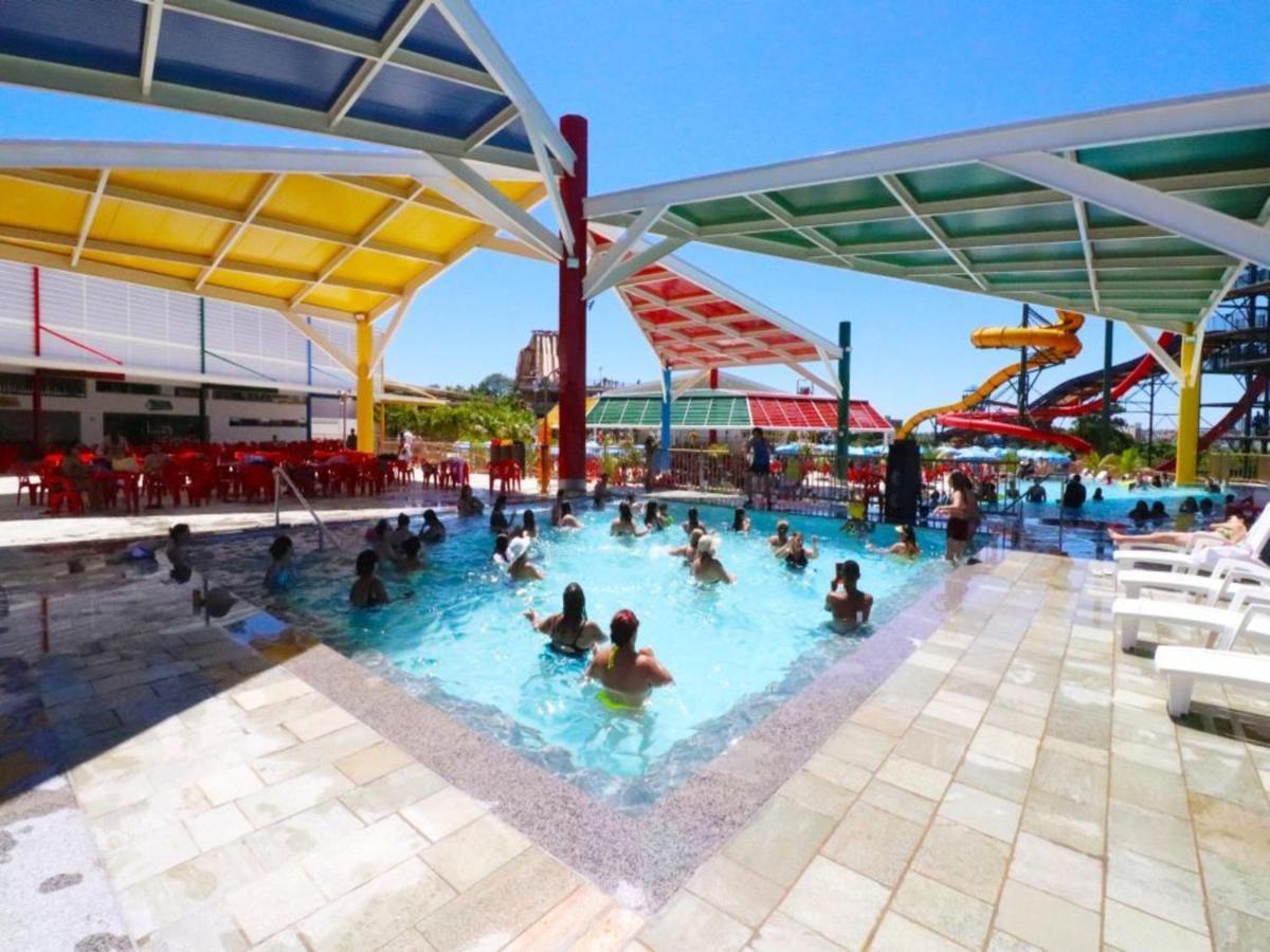 Diroma Resort Com Um Dia No Acqua Park Caldas Novas Exterior photo