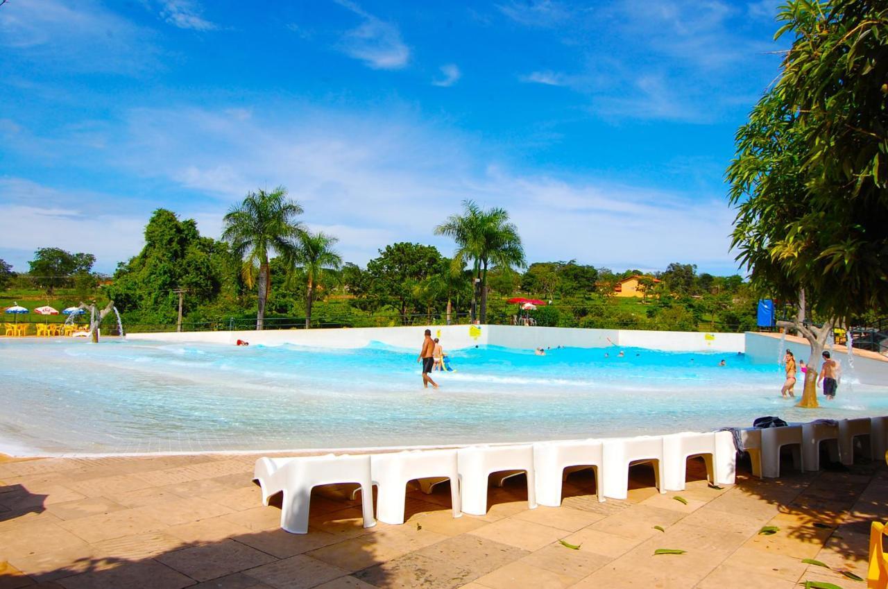 Diroma Resort Com Um Dia No Acqua Park Caldas Novas Exterior photo